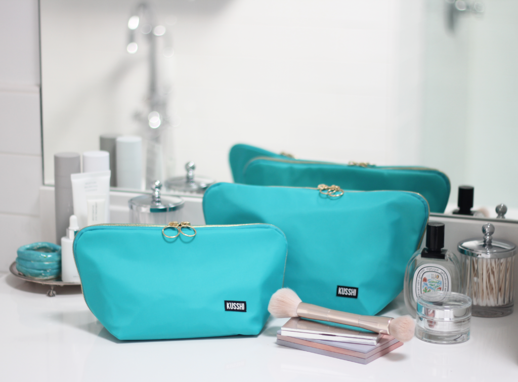 The Best Makeup Bags for Travel Ridgely