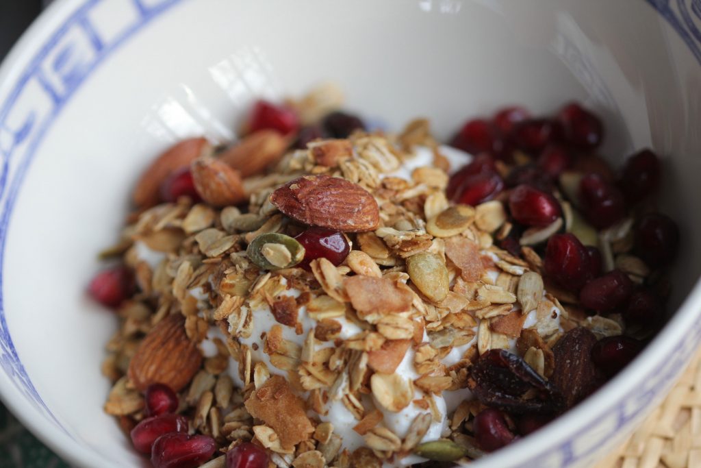 Homemade Gluten Free Granola | Ridgely's Radar