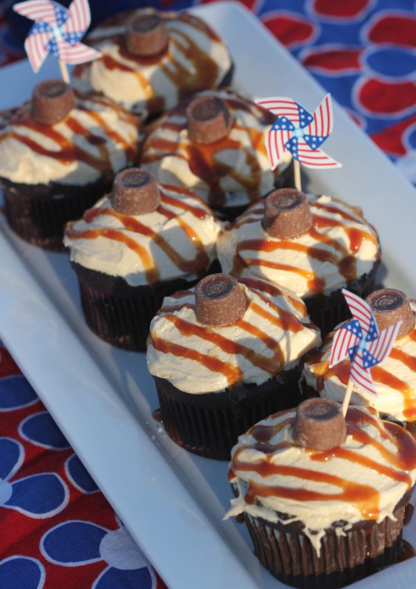 Salted Caramel Frosted Chocolate Cupcakes