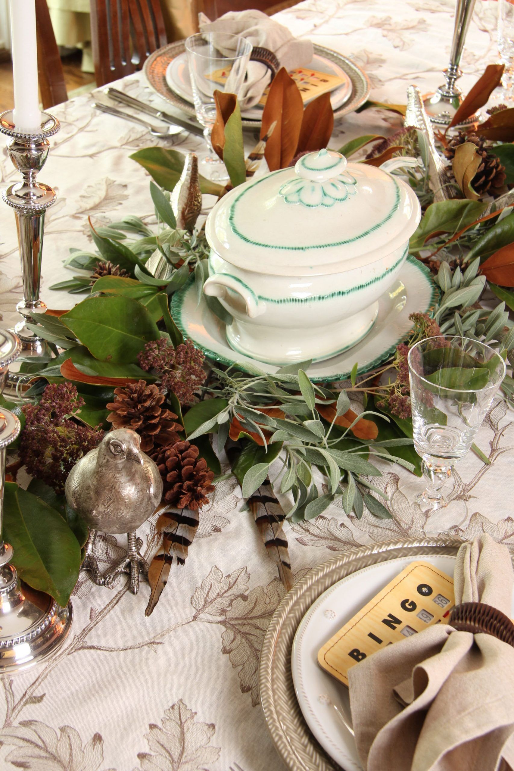 Setting the Table for Thanksgiving with Greenery and Silver Birds | Ridgely's Radar Need a little inspiration for your Thanksgiving table? Why not add some pretty greenery and some silver birds? A fresh and easy update.
