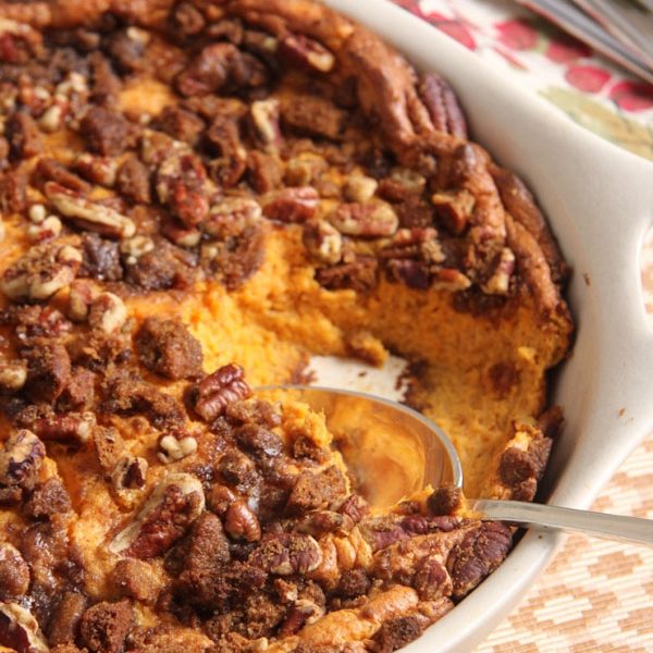 Update your Thanksgiving menu with this sweet potato pudding with pecan and gingersnap topping. You won't believe how light it is and so delicious!