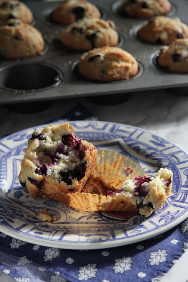 Blueberry Muffins | Ridgely's Radar Ridgely Brode shares her favorite Blueberry Muffin recipe on Ridgely's Radar