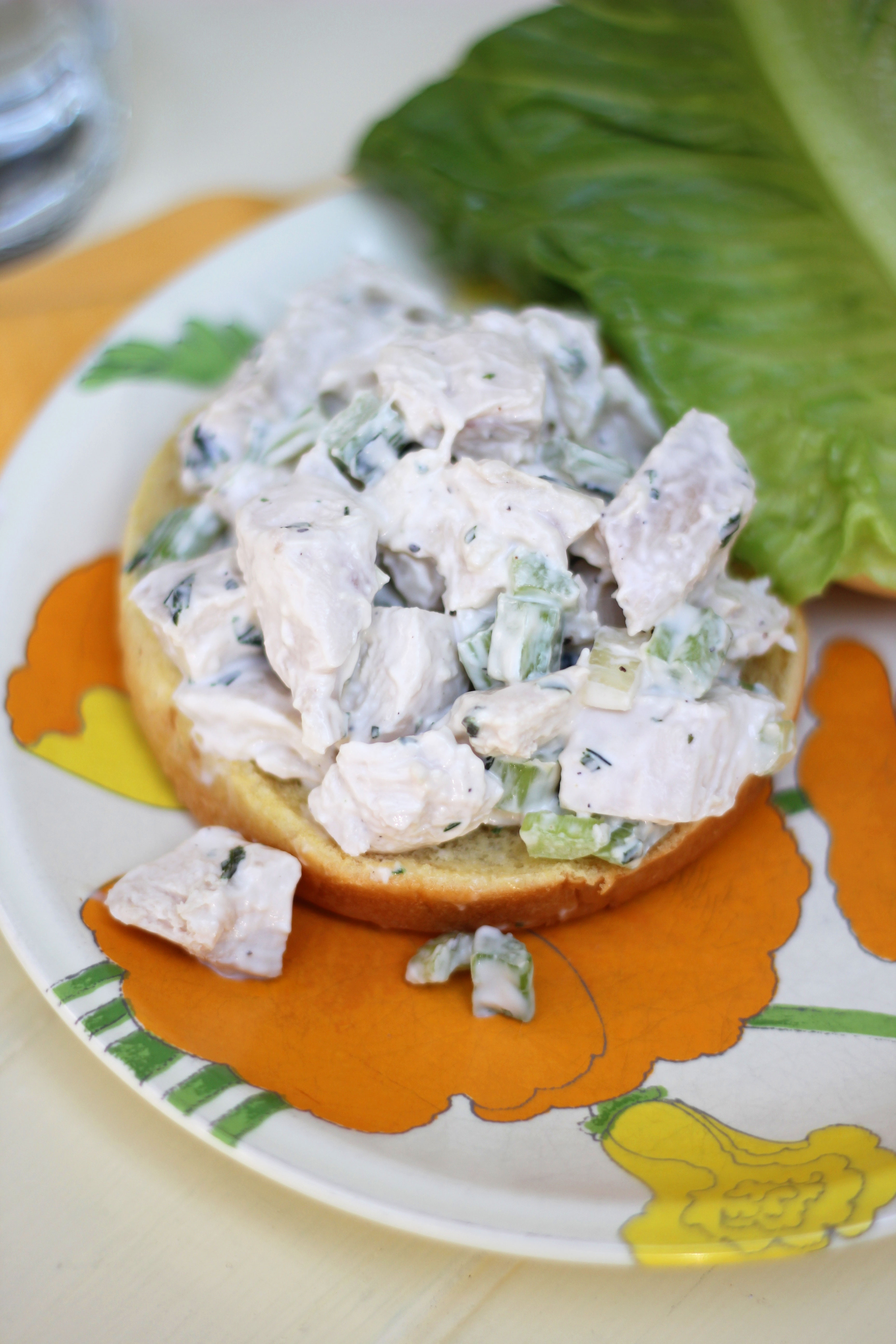 Upgrade your lunch with this super easy homemade chicken salad recipe that packs major taste! Put it on your favorite bread with crispy lettuce and enjoy! 
