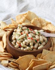 Looking for a healthy and delicious appetizer? Ridgely Brode re-created this white bean appetizer to rave reviews - it is easy and make-ahead!