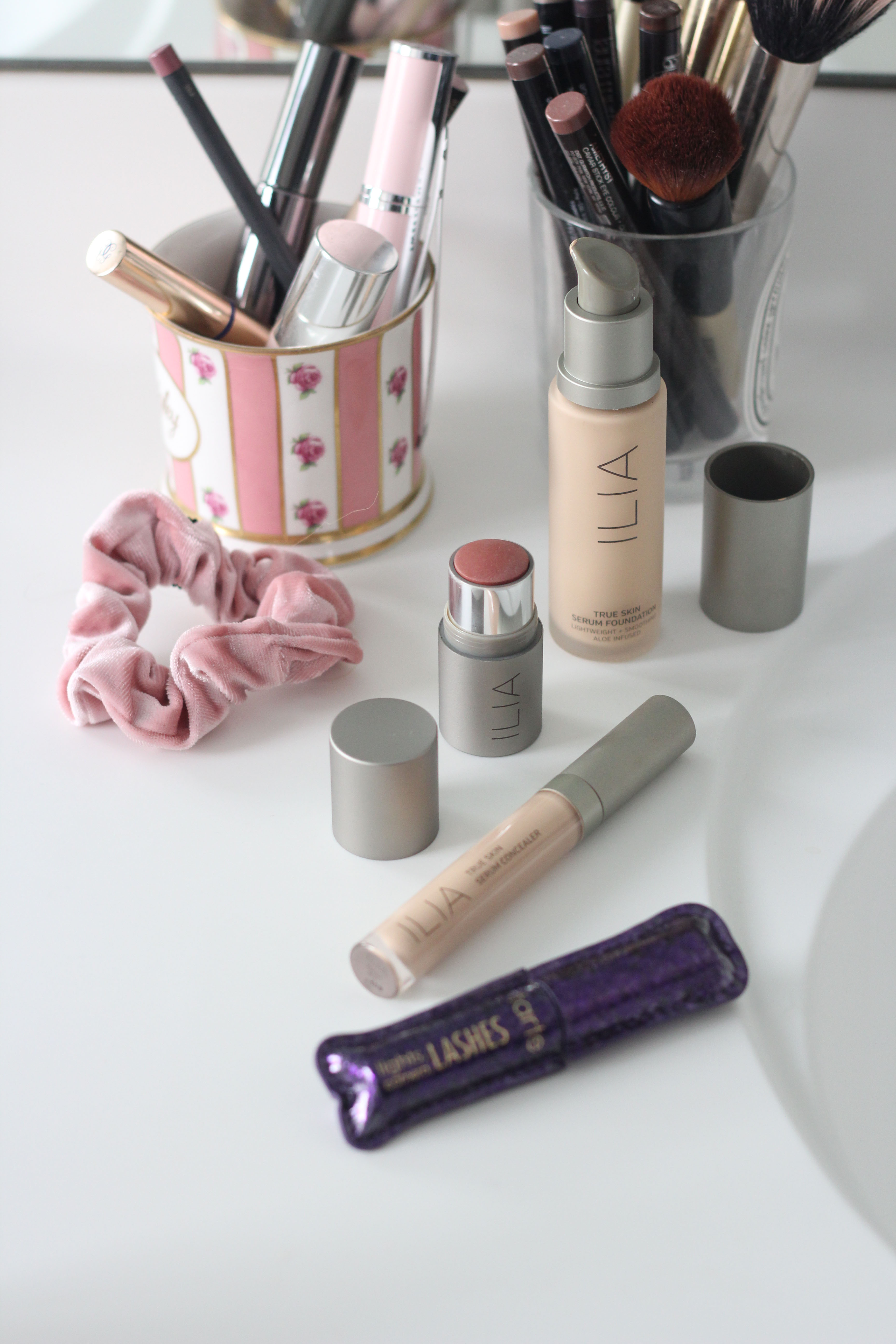 Looking for a clean beauty Foundation and Concealer to nourish, cover and enhance your complexion? Ilia will do all that plus feels great on your skin!