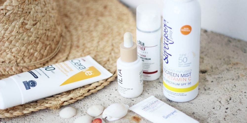 Are you looking for clean sunscreen that won't leave you sticky, greasy or white all over? Me too! Here is what I am using.