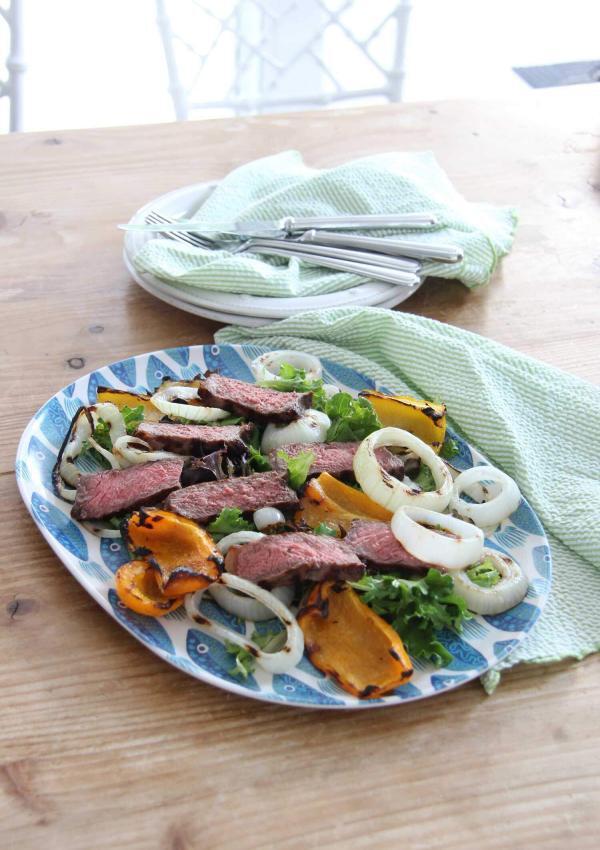 Grilled Steak and Onions Salad Recipe